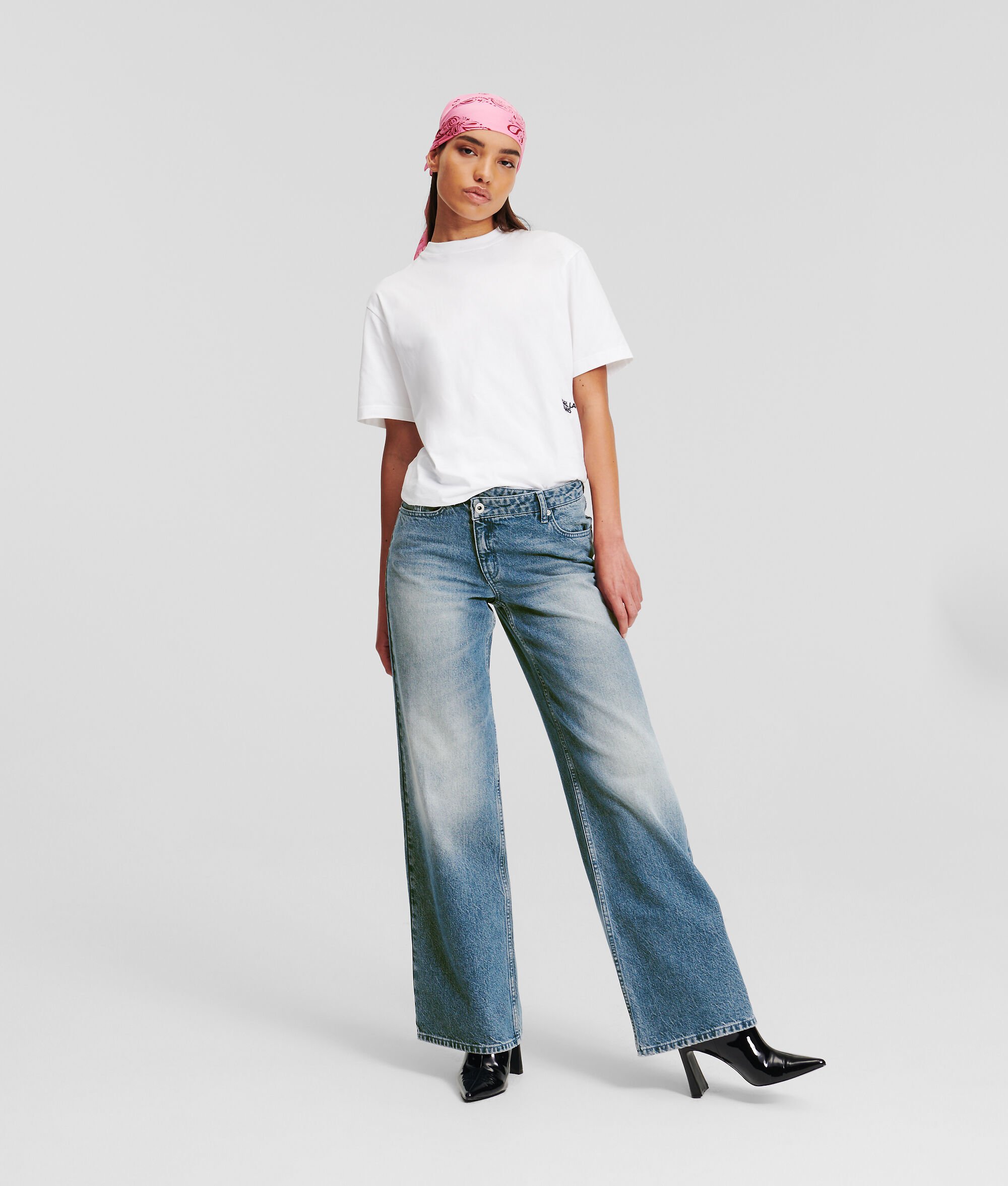 (image for) Delicious KLJ Mid-Rise Relaxed Jeans with Wrap Over Waistband